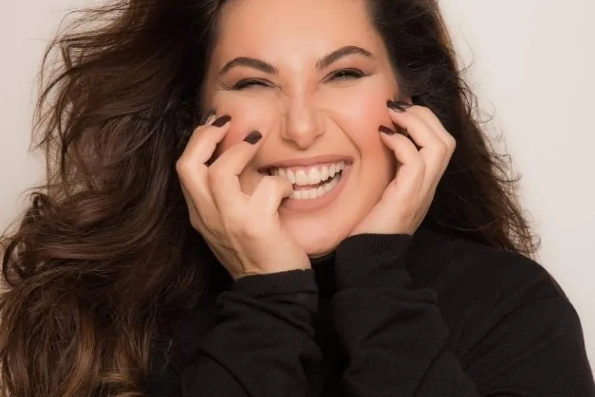 ATRIZ SOFRE ACIDENTE NO RJ