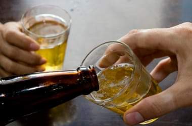 CERVEJA CONTAMINADA COM DIETILENOGLICOL MATA UM E DEIXA SETE INTERNADOS