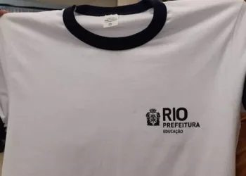 NOVOS UNIFORMES ESCOLARES DA REDE MUNICIPAL DO RJ