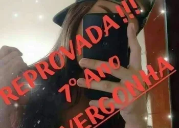 MÃE SE REVOLTA COM FILHA REPROVADA  NA ESCOLA E FAZ TEXTÃO QUE VIRALIZA NA INTERNET