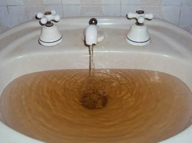 Papo sério! Assunto: Água da CEDAE.