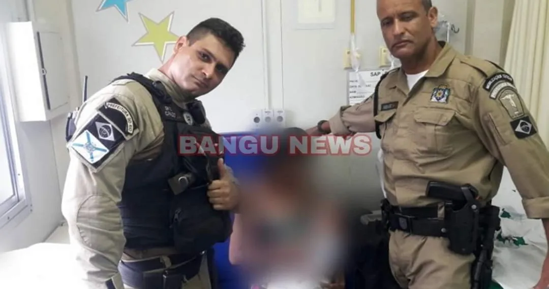 GUARDAS MUNICIPAIS SALVAM BEBÊ ENGASGADO NO CALÇADÃO DE BANGU