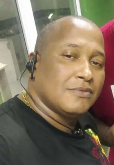 MOCIDADE DE LUTO!! DIRETOR É ASSASSINADO EM ENSAIO DA ESCOLA