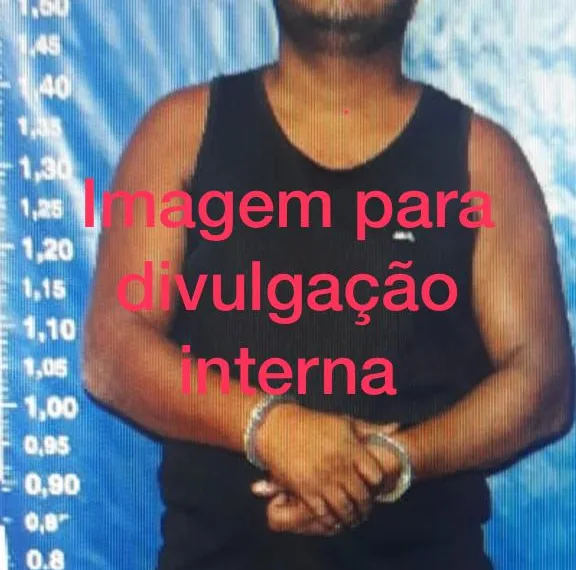 TRAFICANTE BATE NA MULHER E É PRESO NA ZONA OESTE