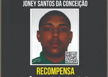 PROCURADO POR ROUBO É PRESO NO RJ ENQUANTO JANTAVA COM NAMORADA