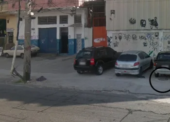 Corpo de homem é encontrado dentro de um bueiro no Rio