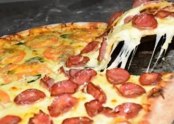 Pizzarias não podem cobrar a mais em caso de sabores diferentes