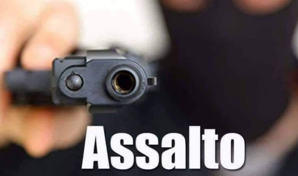 Idosa é assaltada e agredida no centro de Campo Grande