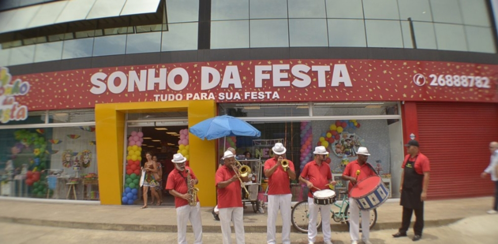Loja “Sonho da festa” chega em Itaguaí