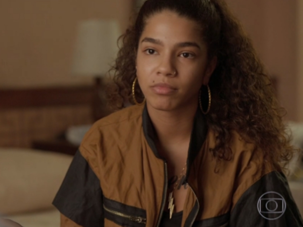 Amor de Mãe: Verena revela que seu filho é fruto de estupro e web comove internautas