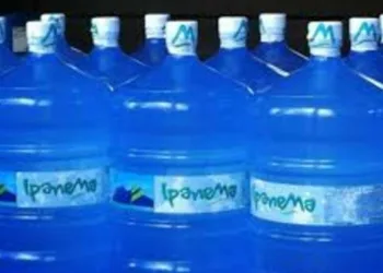 Vigilância Sanitária proíbe comercialização de galão de água da marca Ipanema