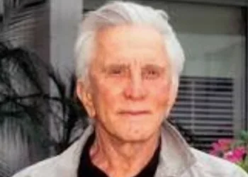 Morre aos 103 anos, o ator Kirk Douglas