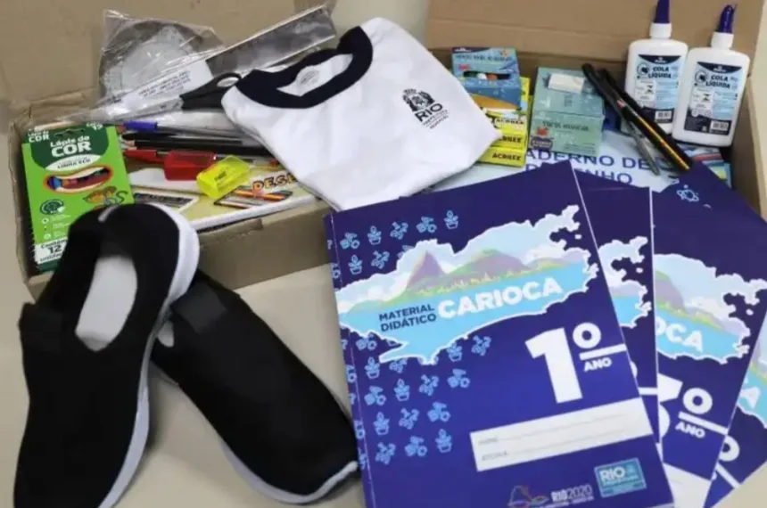 Ano letivo na rede municipal do Rio começa com 55 mil novos alunos