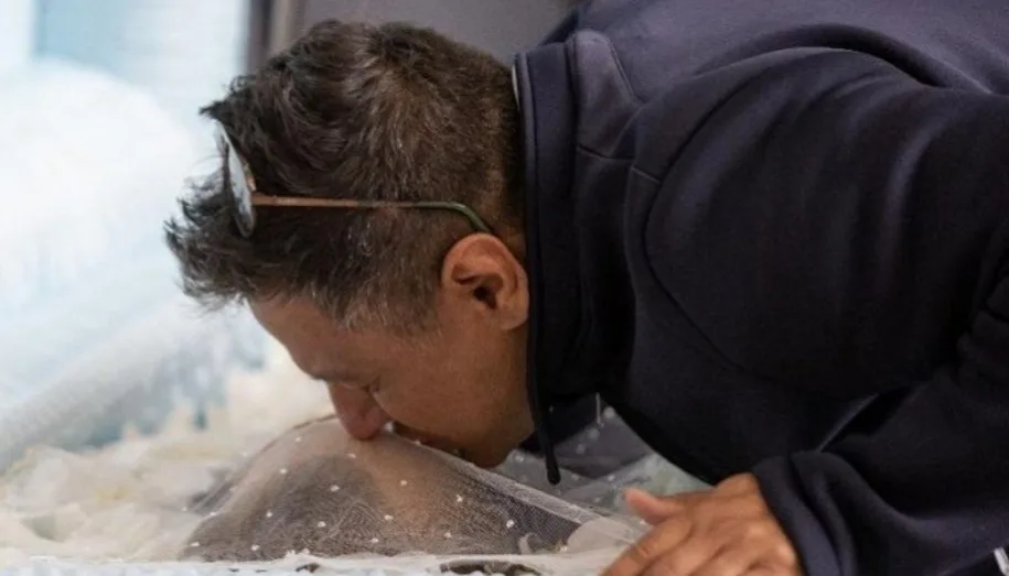Vida de Gugu está mais exposta que frango de padaria