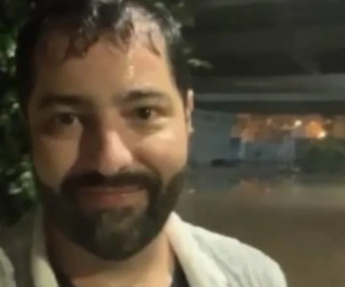 Apresentador da Band perde carro em enchente