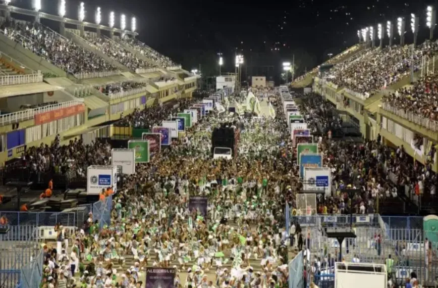 Rio pretende receber 2 milhões de turistas no Carnaval