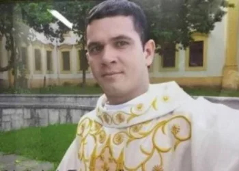 Falso padre que aplicava golpes em Seropédica é preso