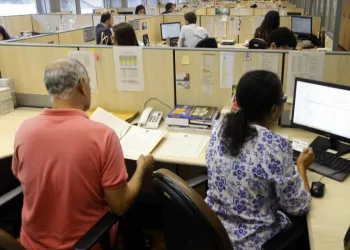 Estado paga salários de janeiro para os servidores nesta sexta-feira (14/02)