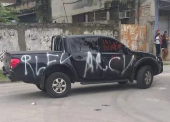 IDENTIFICADOS AGENTES FEDERAIS EMBOSCADOS EM COMUNIDADE DE SANTA CRUZ