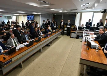 Vai à Câmara projeto que isenta surdos do IPI na compra de carro zero