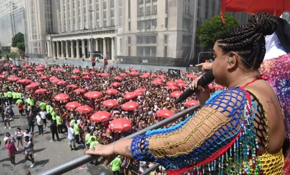 1 milhão de foliões nos blocos de Carnaval nesse fim de semana