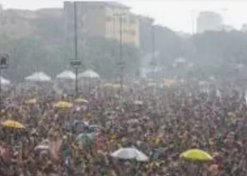 Carnaval 2020 será com muita chuva, diz previsão do tempo