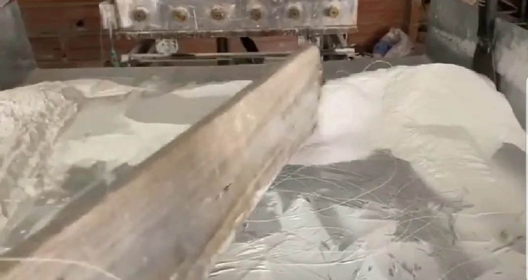 Policia estoura fábrica de linha chilena na Zona Oeste