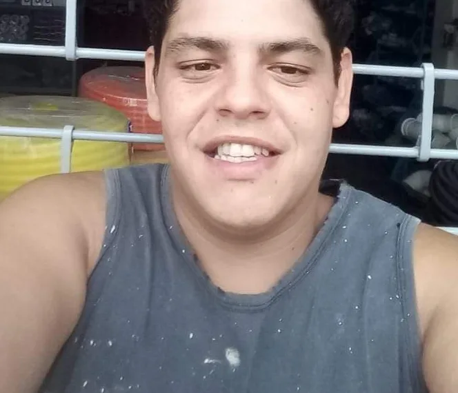 Morre motociclista vítima de grave acidente no Rio