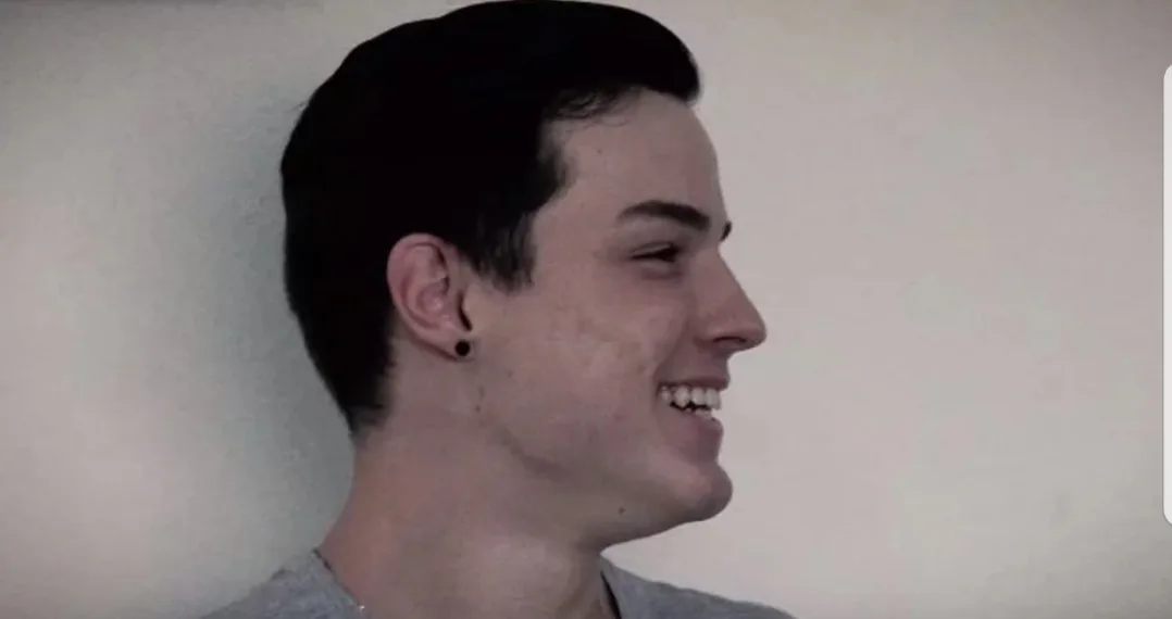 Jovem deixa as drogas após ouvir a voz de Deus em balada: “O teu lugar não é aqui”