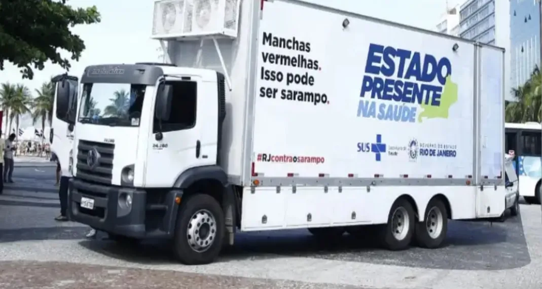 Sarampo: vacinação móvel estaciona em quatro pontos do RJ