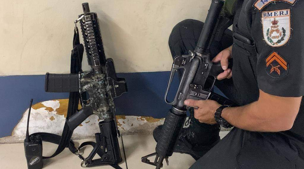 PERSEGUIÇÃO, TIROS E BANDIDO PRESO NA AVENIDA SANTA CRUZ