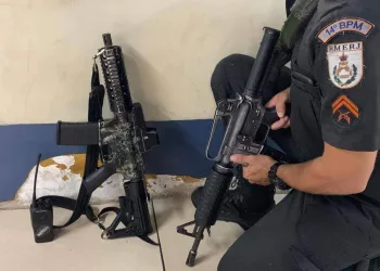 PERSEGUIÇÃO, TIROS E BANDIDO PRESO NA AVENIDA SANTA CRUZ