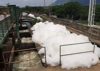 Governador!! O que senhor tem a dizer a respeito dessas atrocidades que a CEDAE vem fazendo contra a populacao?