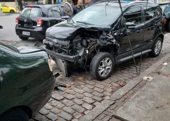 POLICIAL MILITAR É MORTO APÓS SER BALEADO EM ARRASTÃO NO RIO