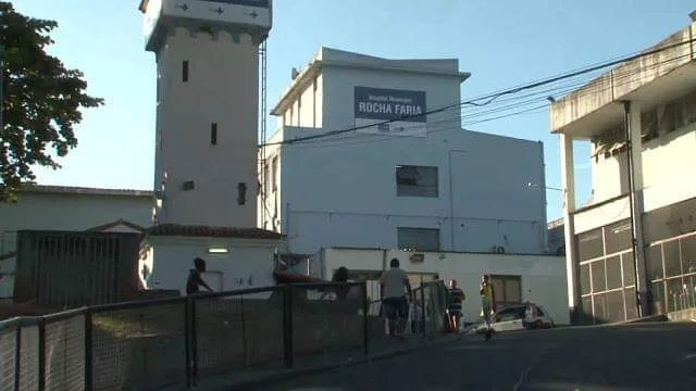 Demissões em massa no hospital Rocha Faria? A assessoria responde