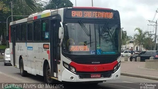 ÔNIBUS É ASSALTADO AGORA NOITE EM CAMPO GRANDE