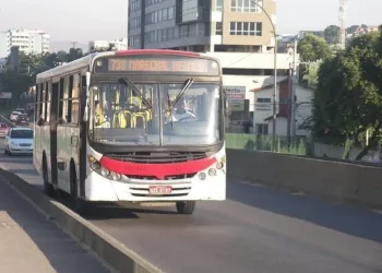 Cadê a linha 738 Urucânia x Marechal Hermes?