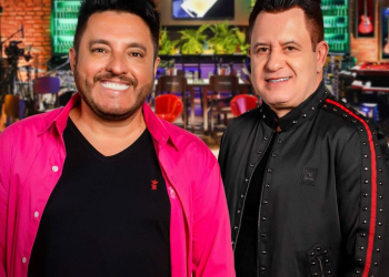 Bêbado, Bruno assedia Marrone em cima do palco e canta esposa de amigo em vídeo polêmico