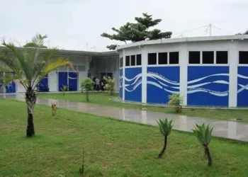 Prefeitura  começa a demitir funcionários do programa Clínica da Família