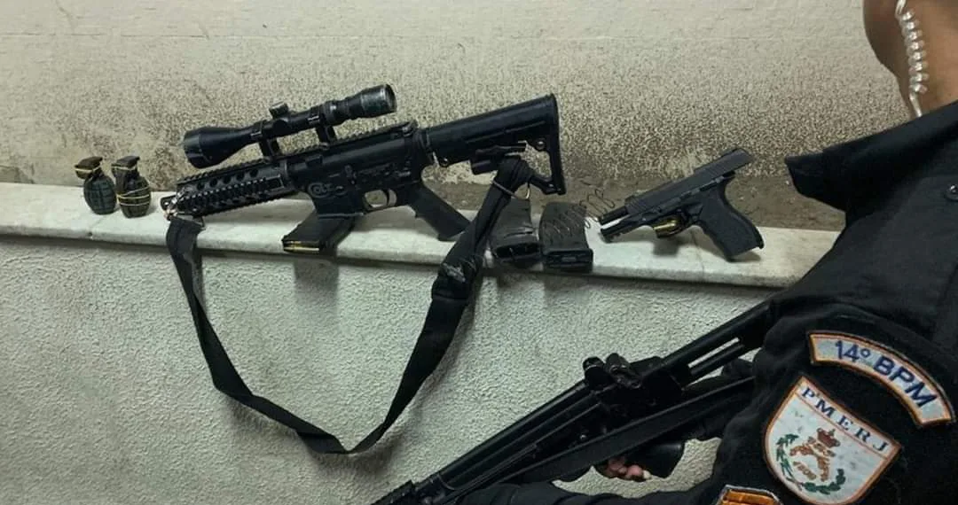 TRAFICANTES SÃO MORTOS EM COMUNIDADE DA ZONA OESTE ( FOTO)