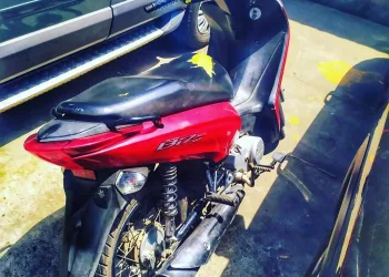 Policiais de Campo Grande prendem bandidos que estavam vendendo moto roubada no facebook!!