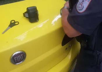 Assaltante tenta roubar taxista em Campo Grande e a casa caiu!!