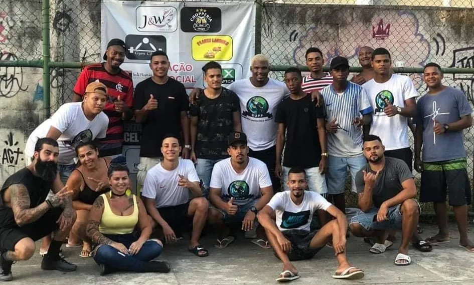 BOMBEIROS SE REUNEM EM AÇÃO BENEFICENTE NA ZONA OESTE