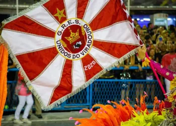 VIRADOURO  É  CAMPEÃO DO CARNAVAL 2020!!