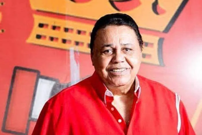 INTÉRPRETE DA VIRADOURO SOFRE INFARTO APÓS DESFILE E É INTERNADO