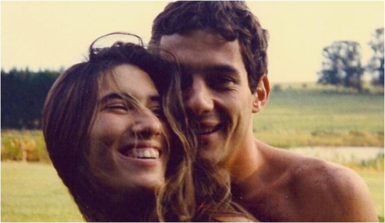 Ex-namorada de Ayrton Senna faz revelação sobre boatos de que o piloto de Fórmula 1 era gay