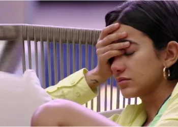 Grávida no BBB20? Menstruação de Manu Gavassi atrasa e cantora deixa fãs preocupados