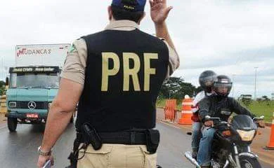 Polícia Rodoviária Federal iniciou Operação Carnaval nesta sexta-feira
