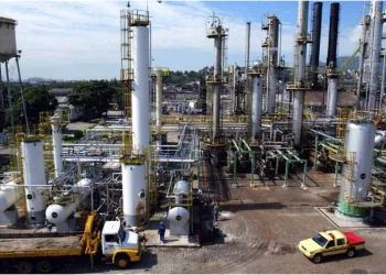 Refinaria está com vagas de emprego para o Rio de Janeiro