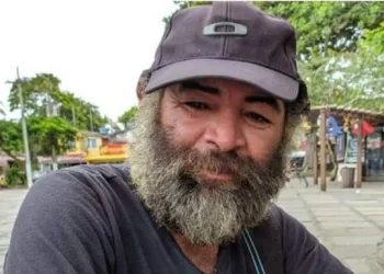 Morador de rua é esfaqueado e morto no Rio